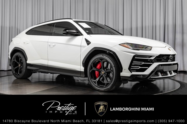 /2020 Lamborghini Urus
