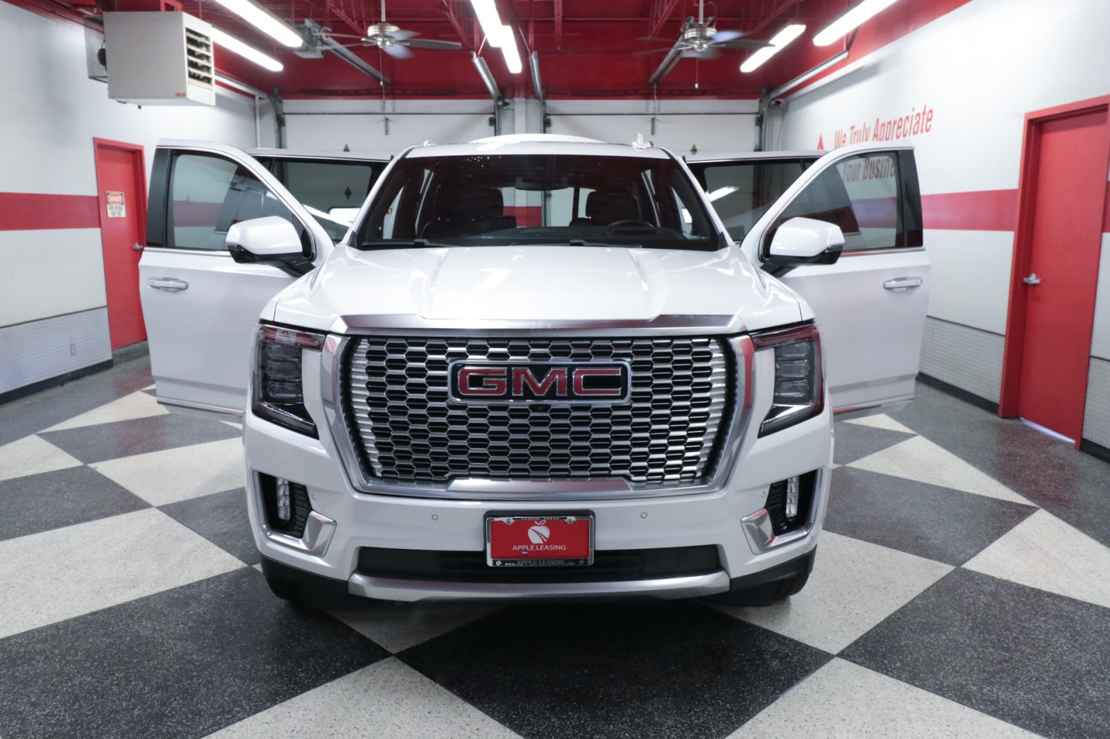 Used Car 2023 Gmc Yukon Xl  Denali For Sale Under $70,000 In Austin, Texas