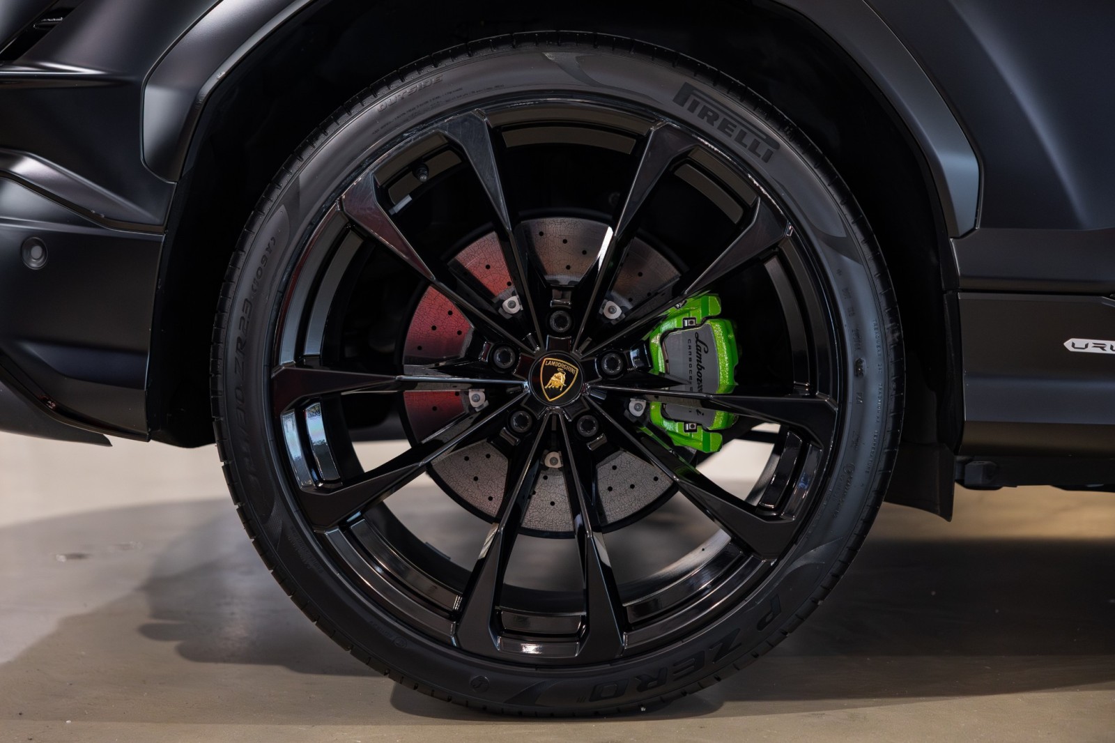 Used Car 2023 Lamborghini Urus  S For Sale Under $250,000 In Boerne, Texas