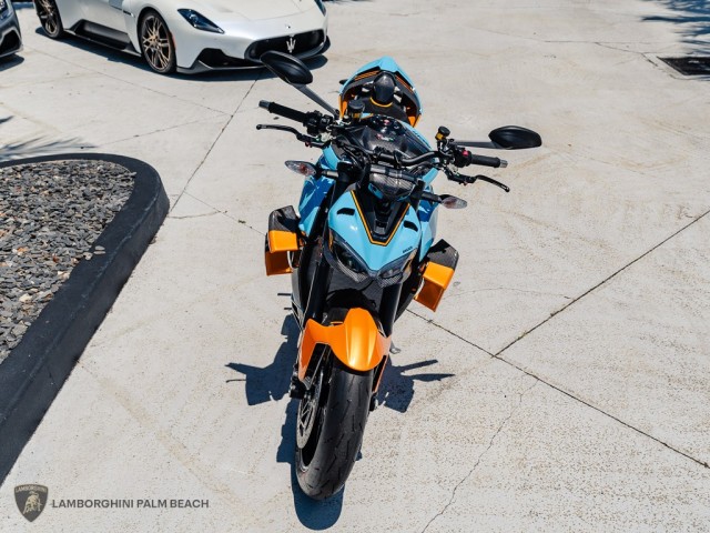 Ducati STREETFIGHTER