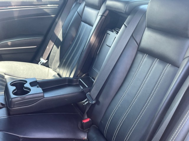 Chrysler30038