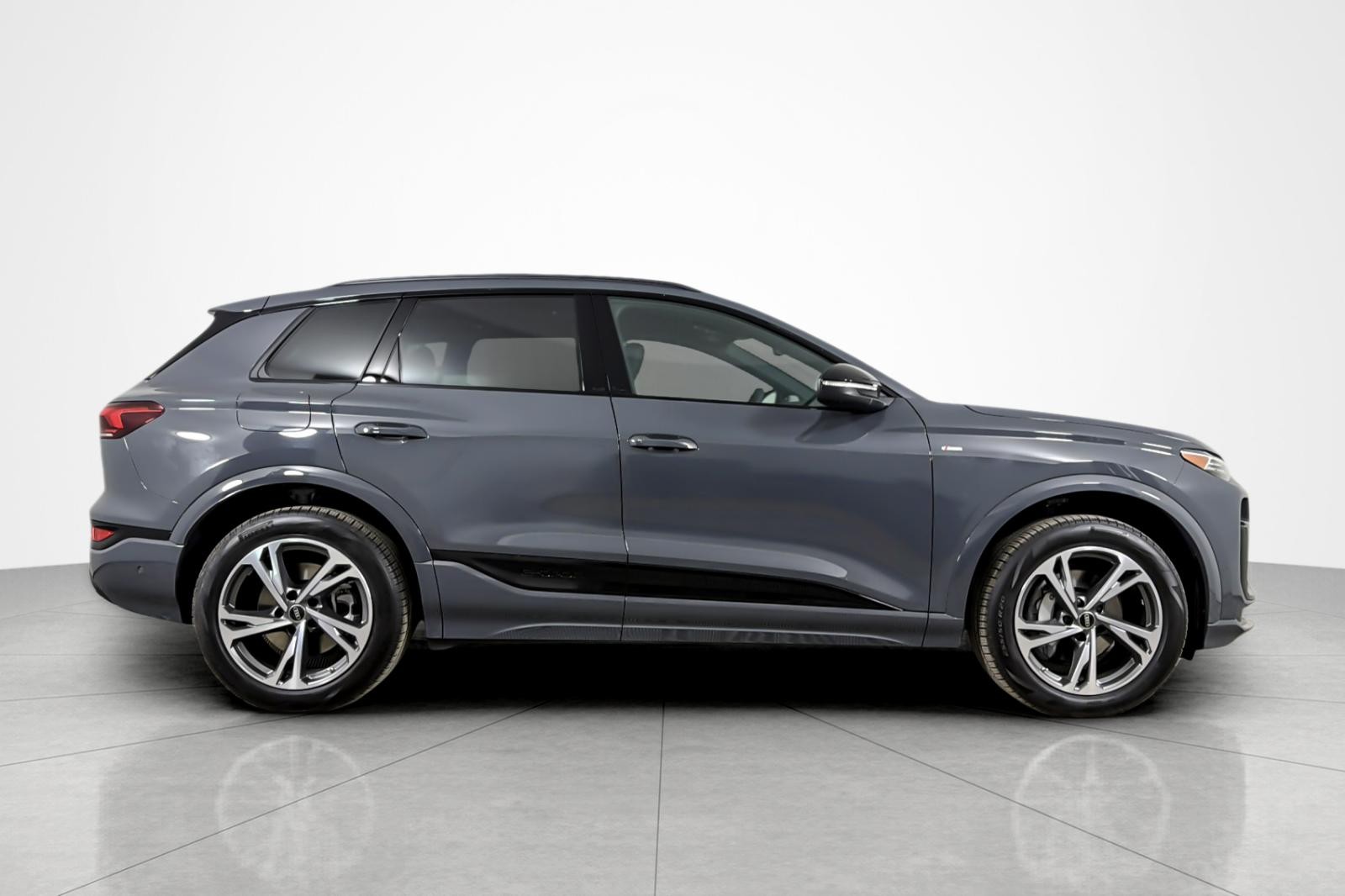 New 2027 Magnet Gray Audi Premium Plus quattro image 7