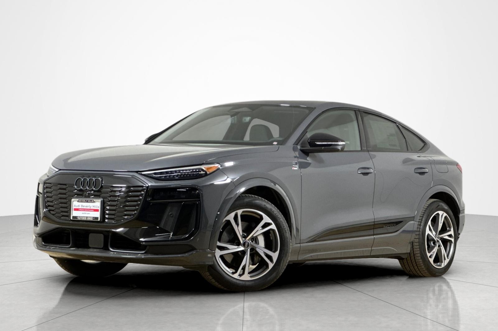 2027 Audi Q6 e-tron Sportback Prestige quattro