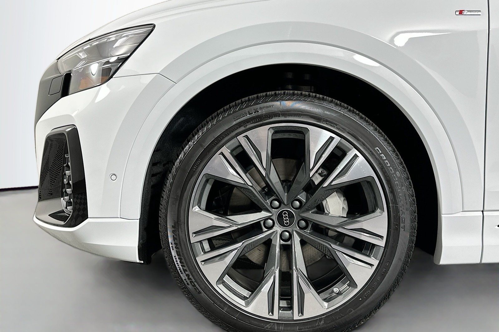 New 2026 Glacier White Metallic Audi Prestige image 11