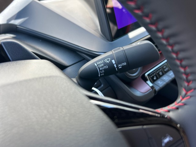 ToyotaPrius Plug-In Hybrid21