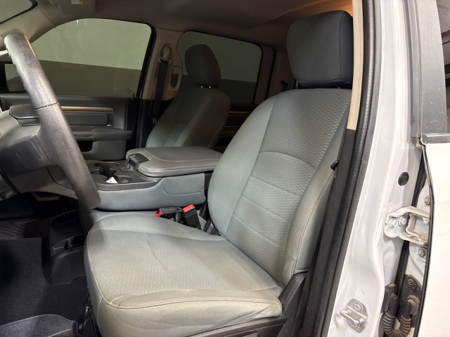 2020 Ram 1500 Classic SLT 4WD 5.7L-V8 in ,