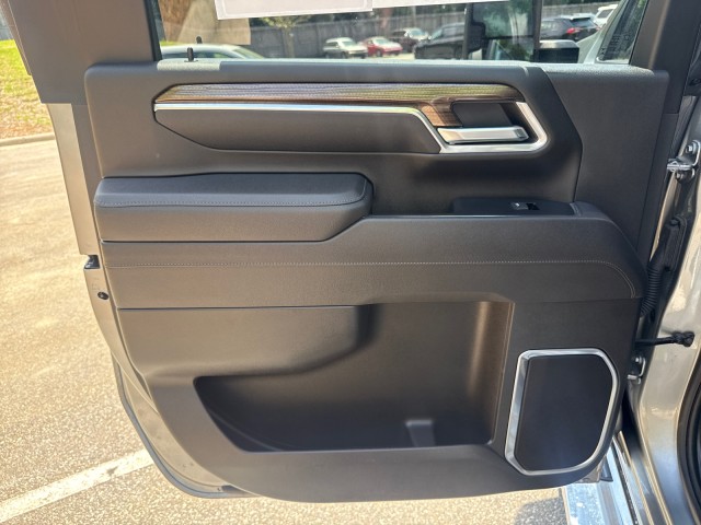 ChevroletSilverado 2500HD32