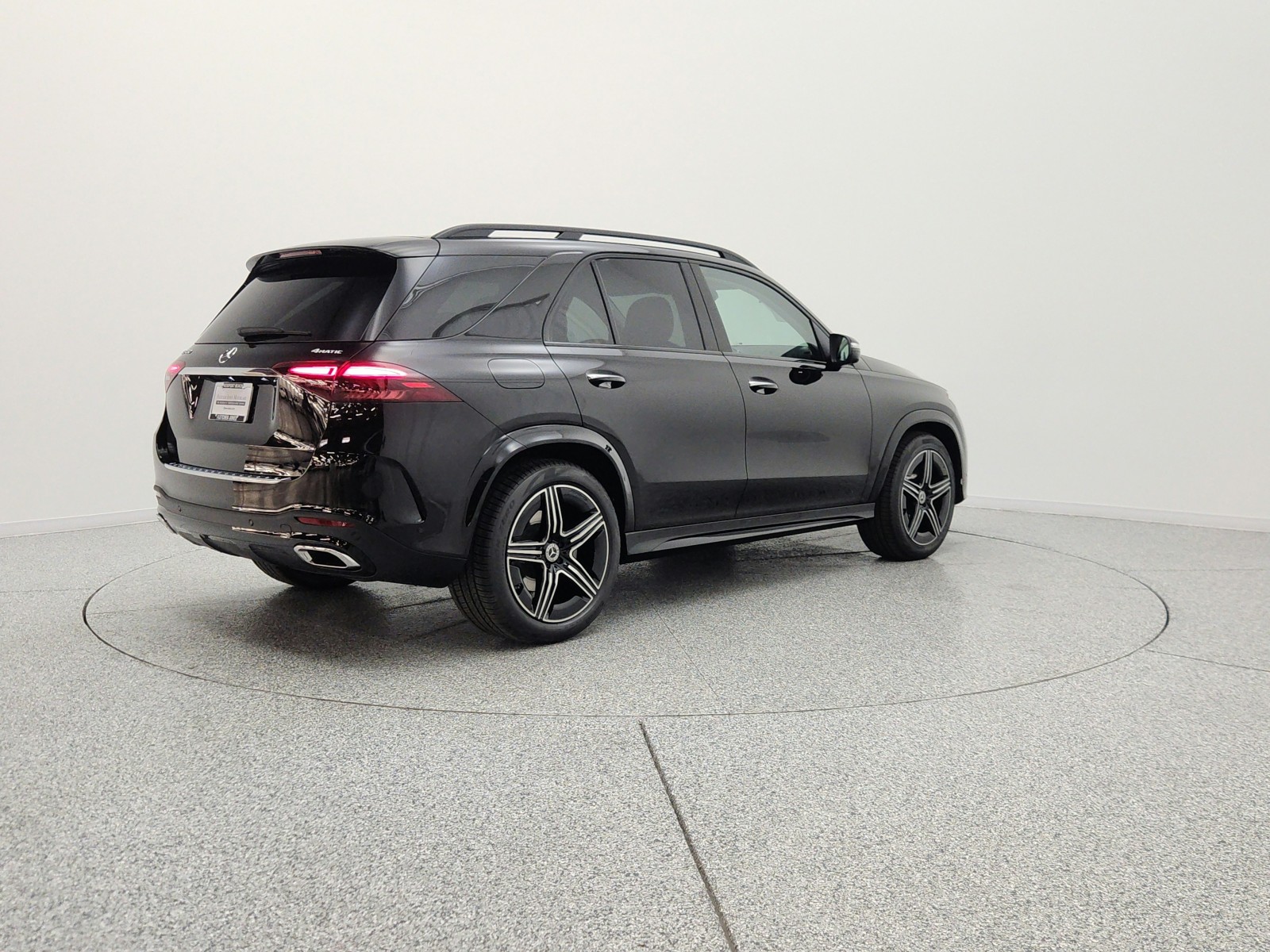 New 2026 Obsidian Black Metallic Mercedes-Benz GLE 450 4MATIC® SUV image 5