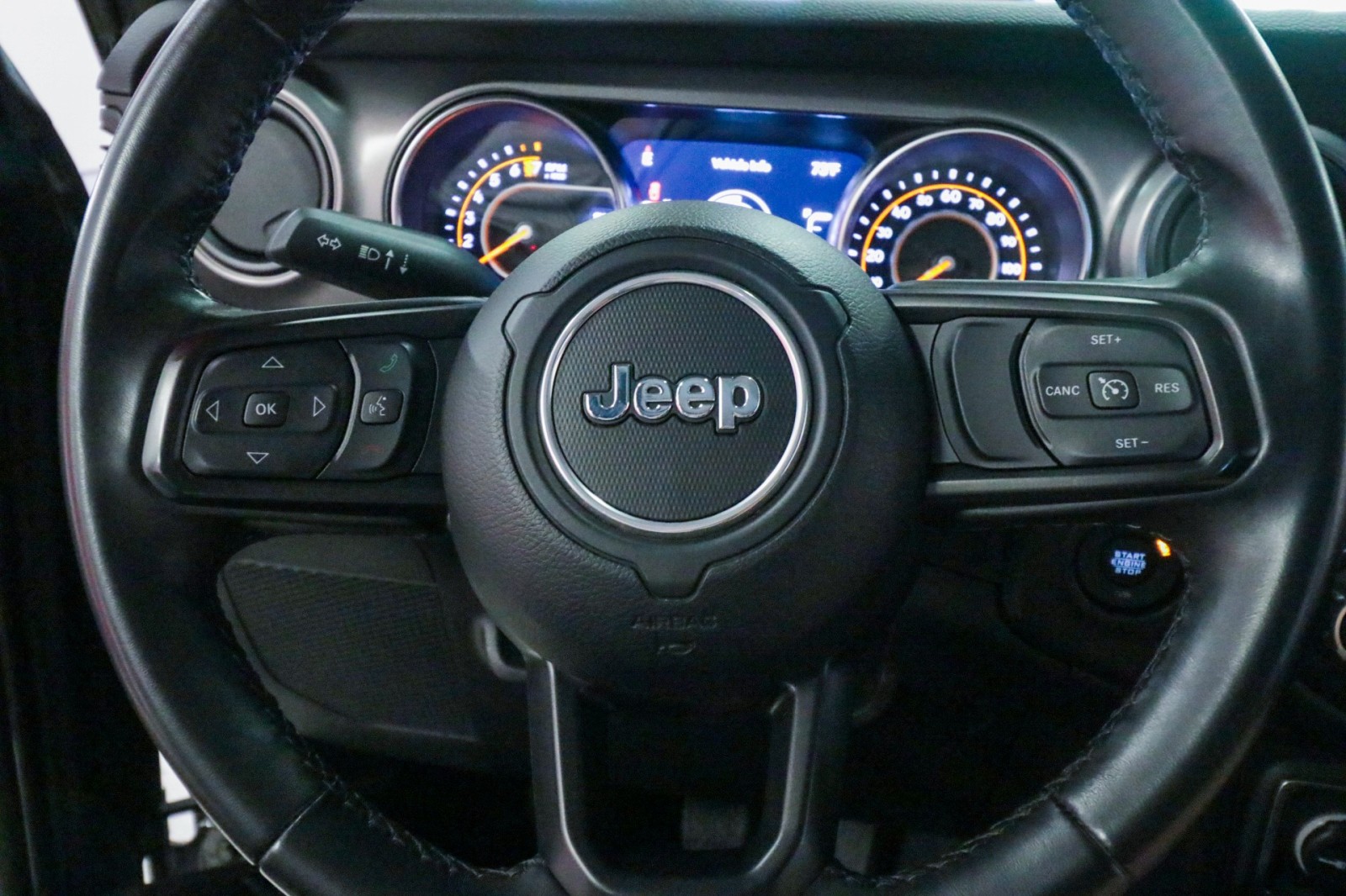 Used Car 2021 Jeep Gladiator  Sport S For Sale Under $35,000 In Austin, Texas