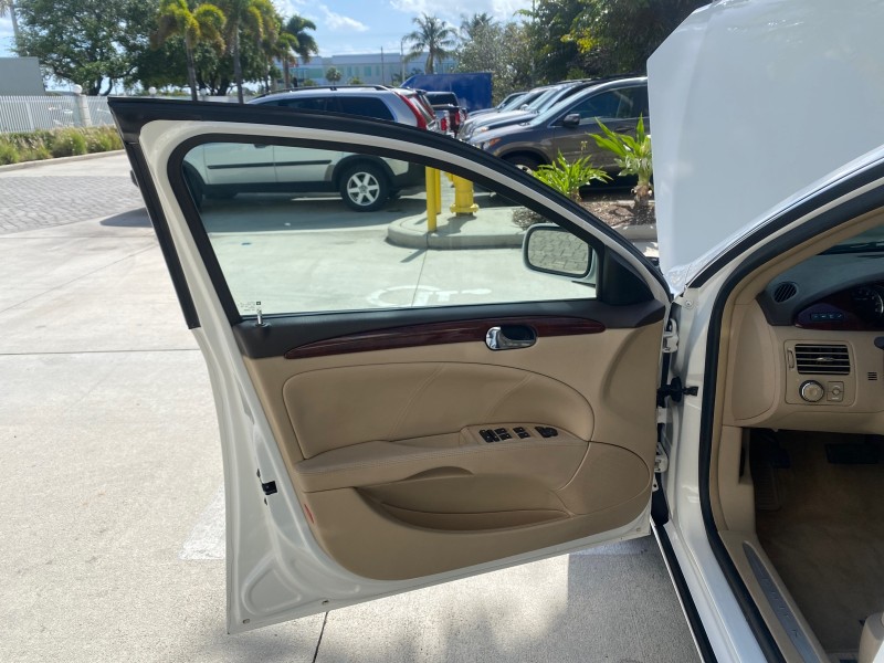 2008 Buick Lucerne CXL LOW MILES 40,989 1 OWNER in , 
