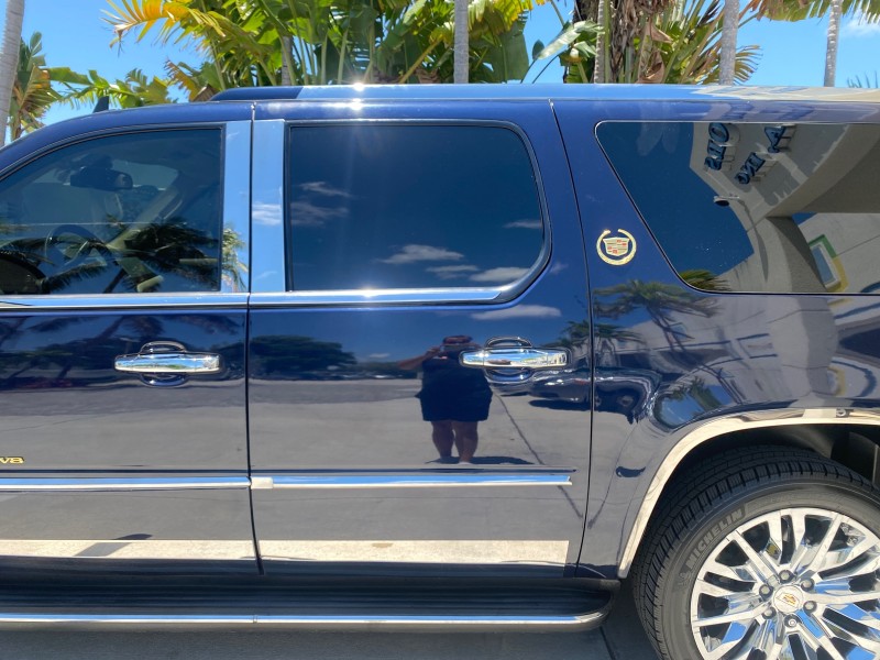 2007 Cadillac Escalade ESV SUNROOF AWD LOW MILES 47,118 in , 