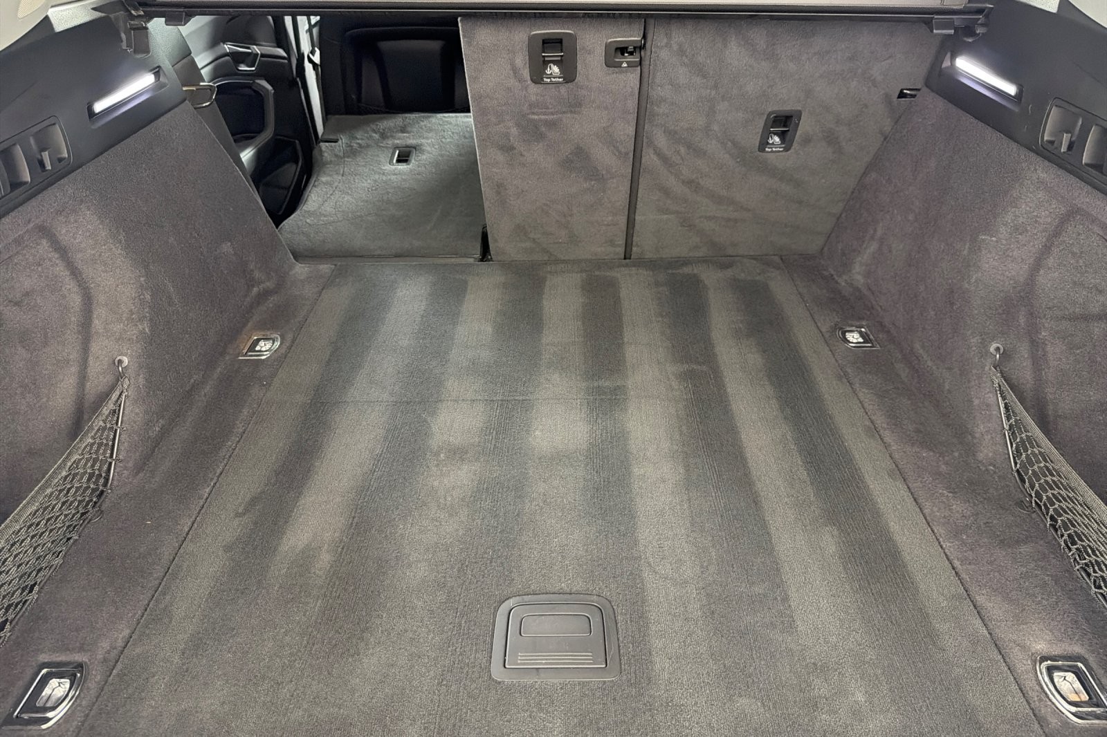 Used 2024 Manhattan Gray Metallic Audi Premium Plus quattro image 14