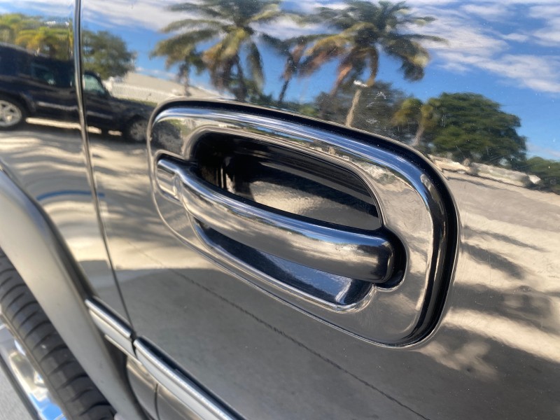 2001 Chevrolet Suburban LT Z71 1 FL 4WD 44 SERVICES NO ACCIDENTS in ,