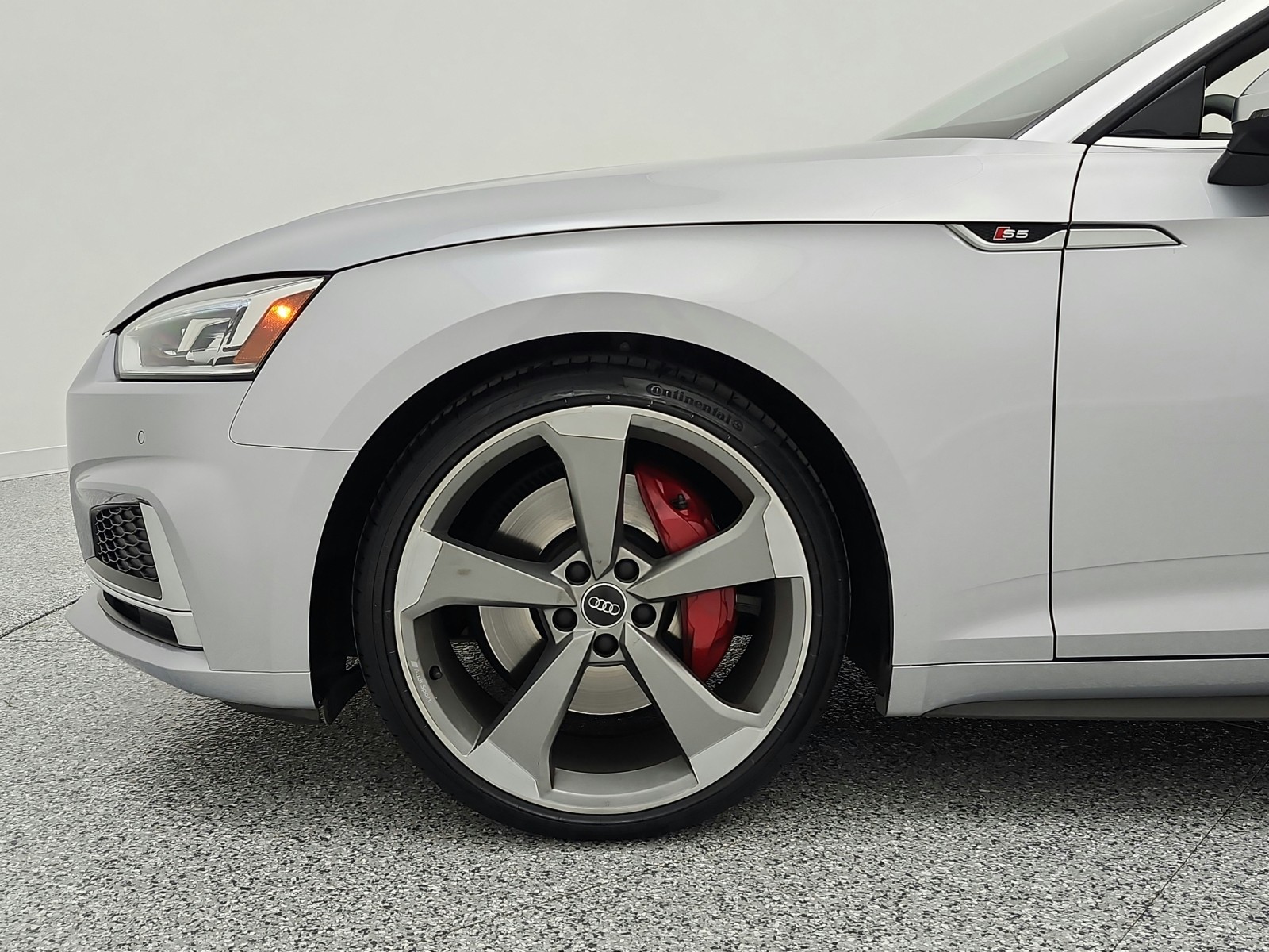 Used 2019 Florett Silver Metallic/Black Roof Audi Premium Plus 3.0 TFSI quattro image 15