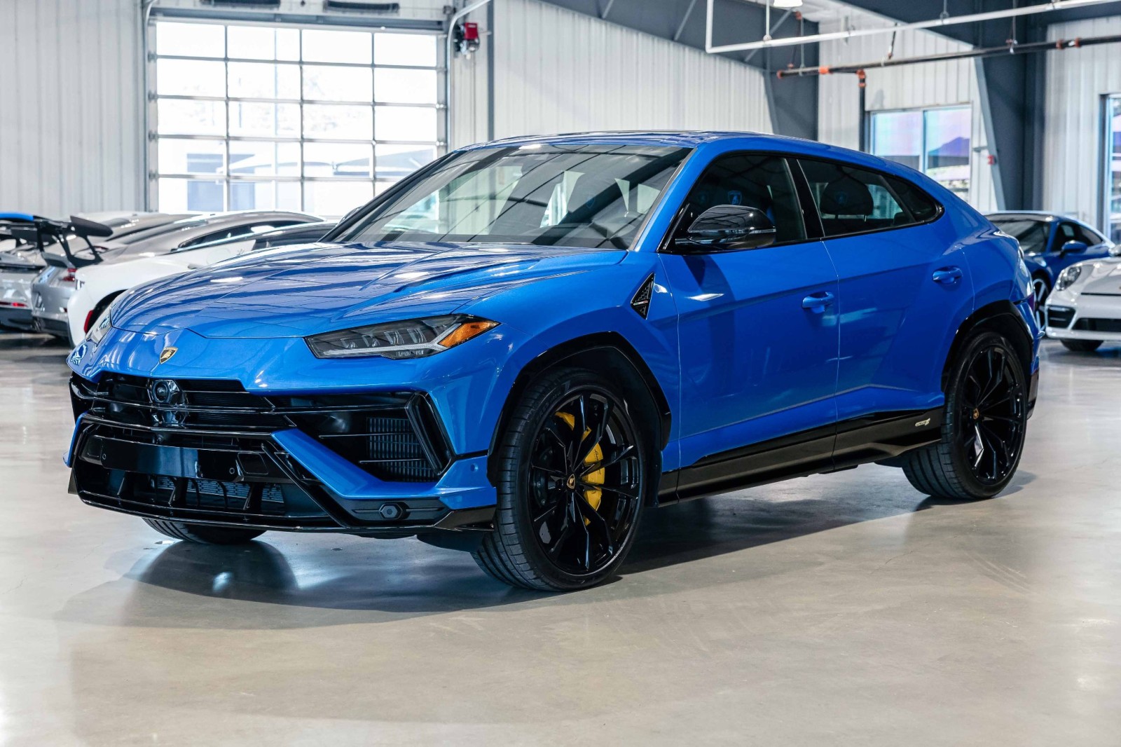 Used Car 2023 Lamborghini Urus  S For Sale Under $250,000 In Boerne, Texas