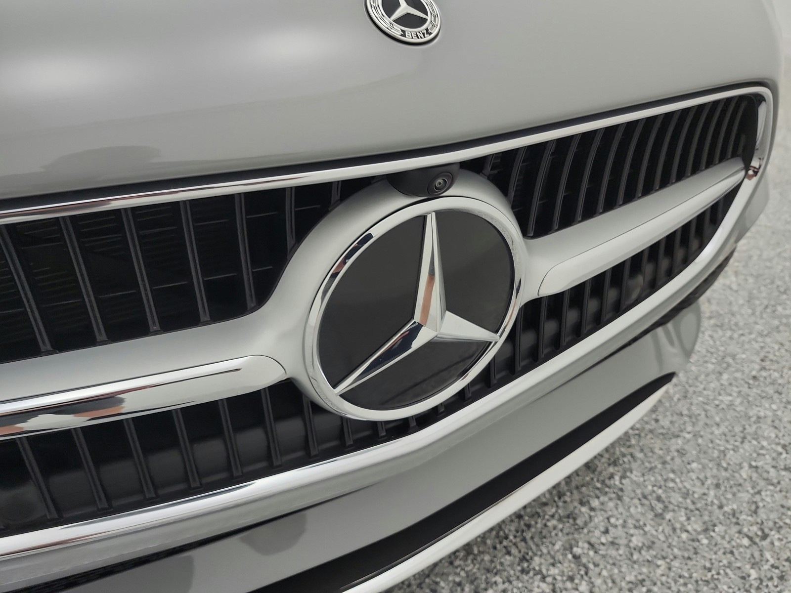 New 2026 MANUFAKTUR Alpine Grey Mercedes-Benz C 300 image 13