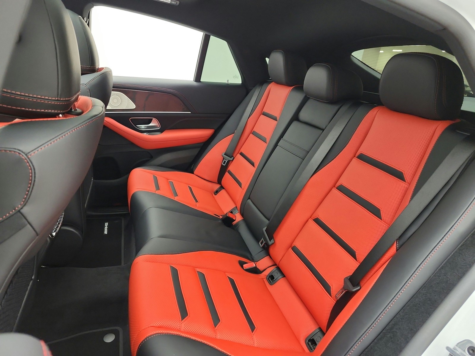 New 2027 Polar White Mercedes-Benz AMG® GLE 53e 4MATIC+ Coupe image 11