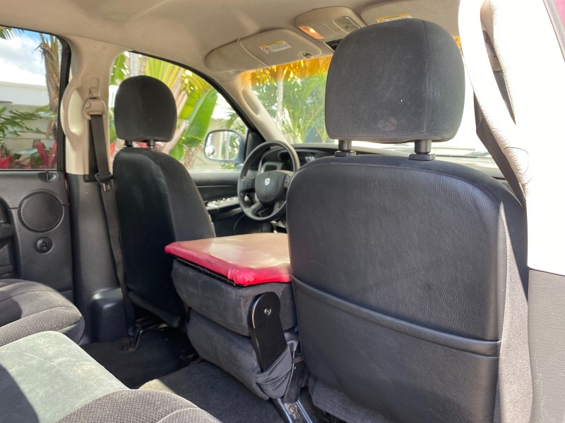 2005 Dodge Ram 1500 4 DR SLT 1 OWNER FL HEMI 5.7 V8 in , 
