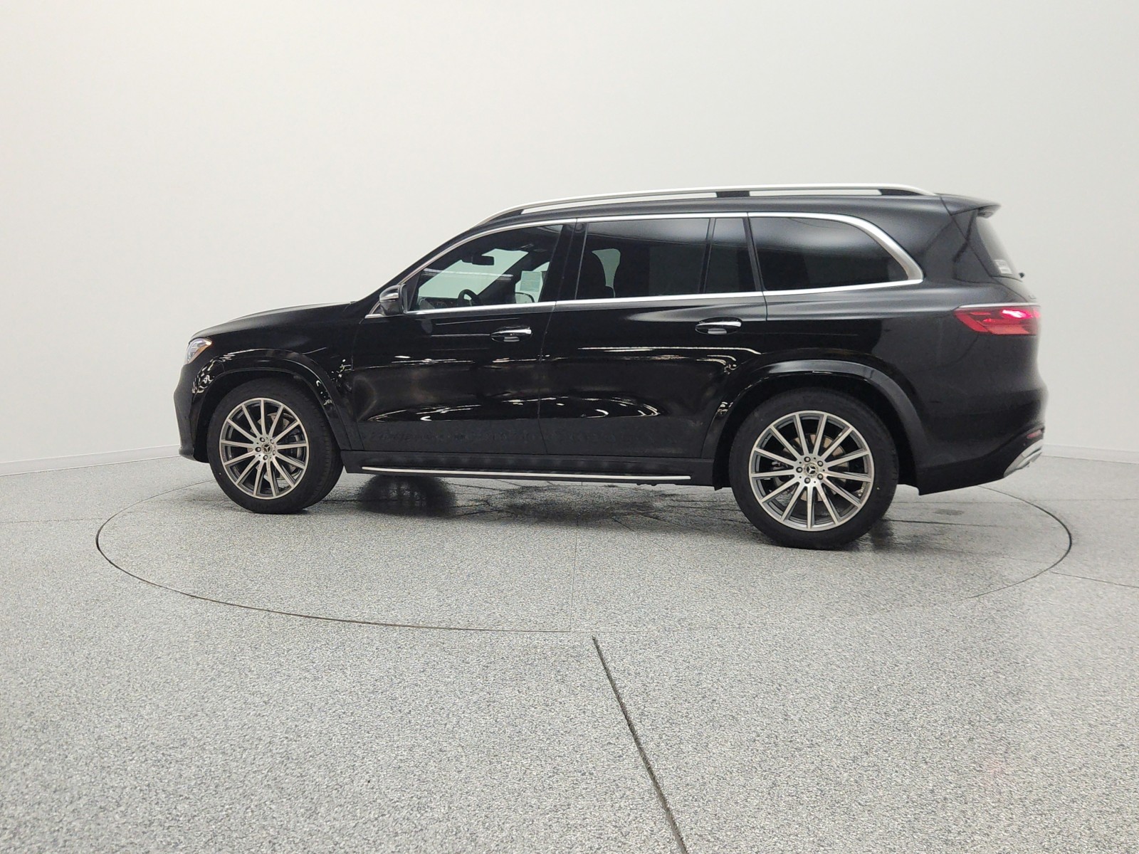 New 2026 Obsidian Black Metallic Mercedes-Benz GLS 450 4MATIC® SUV image 8