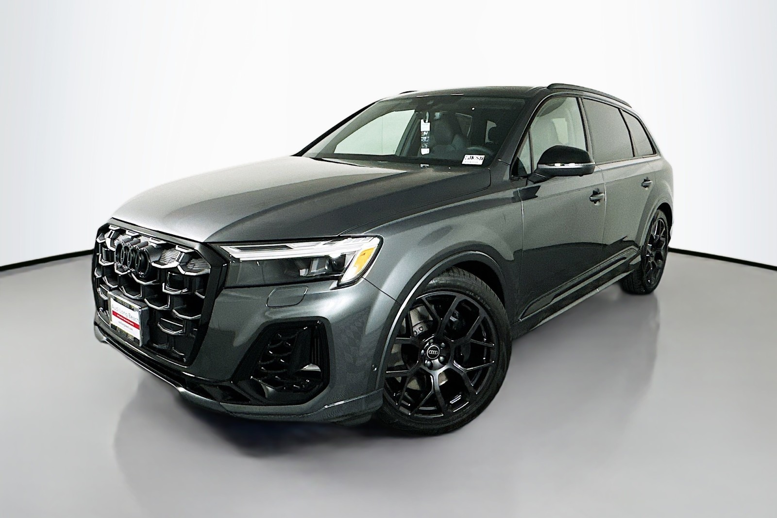 2026 Audi SQ7 Premium Plus