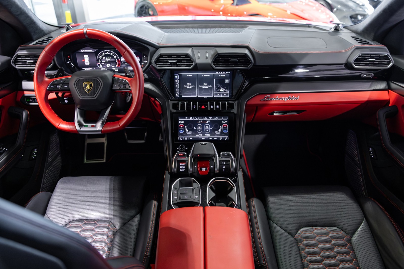 Used Car 2022 Lamborghini Urus  For Sale Under $230,000 In Boerne, Texas