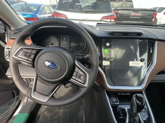 2023 Subaru Outback Touring XT 9