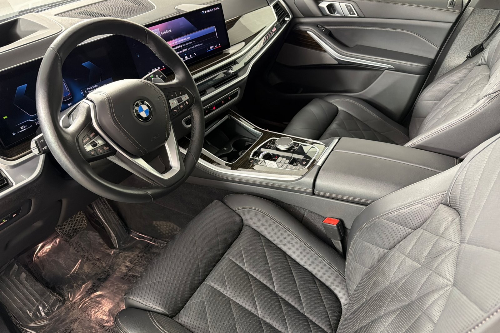 Used 2025 SKYSCRAPER GREY BMW xDrive40i Sports Activity Vehicle image 9