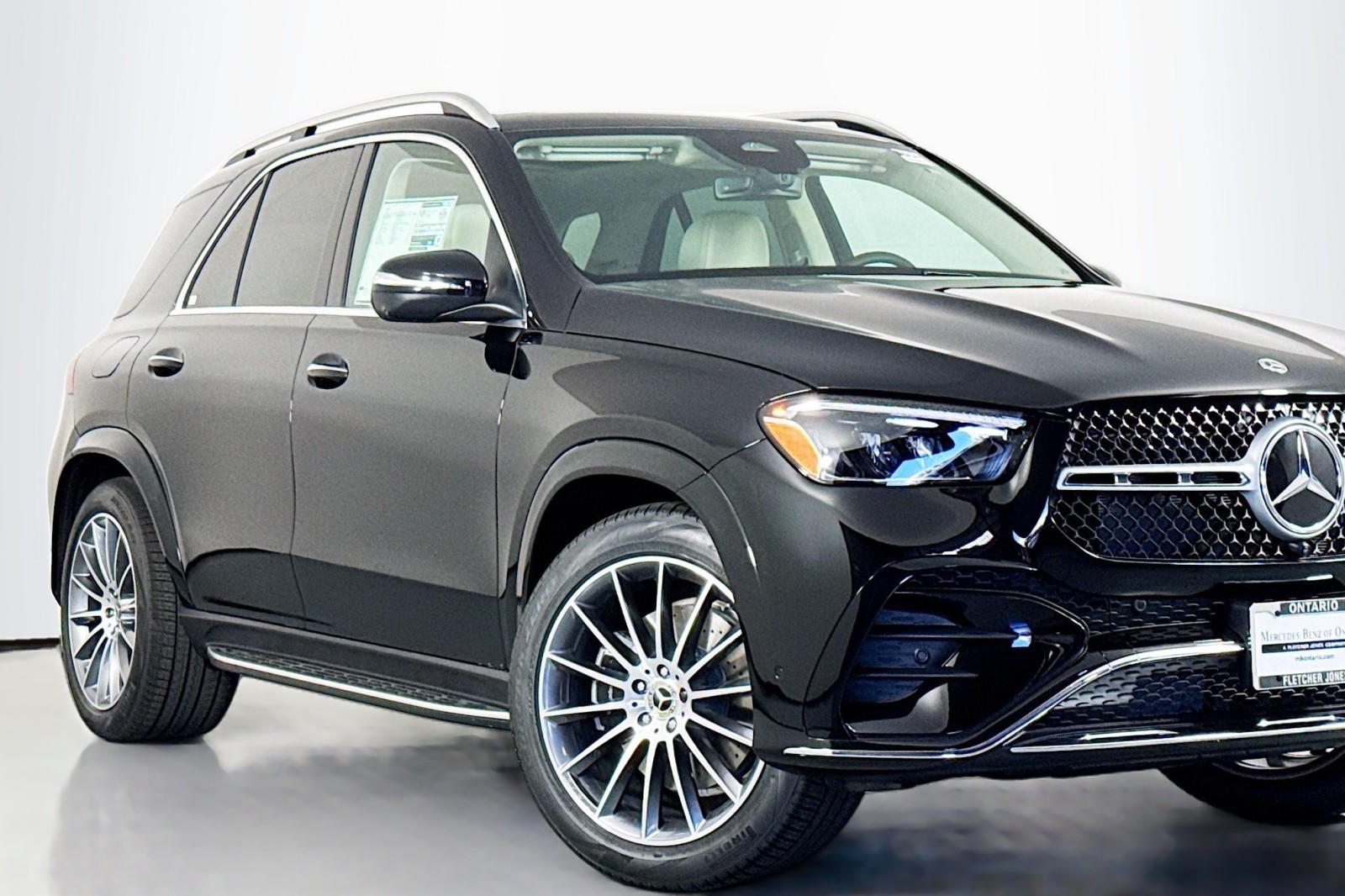 New 2026 Obsidian Black Metallic Mercedes-Benz GLE 450 4MATIC® SUV image 13