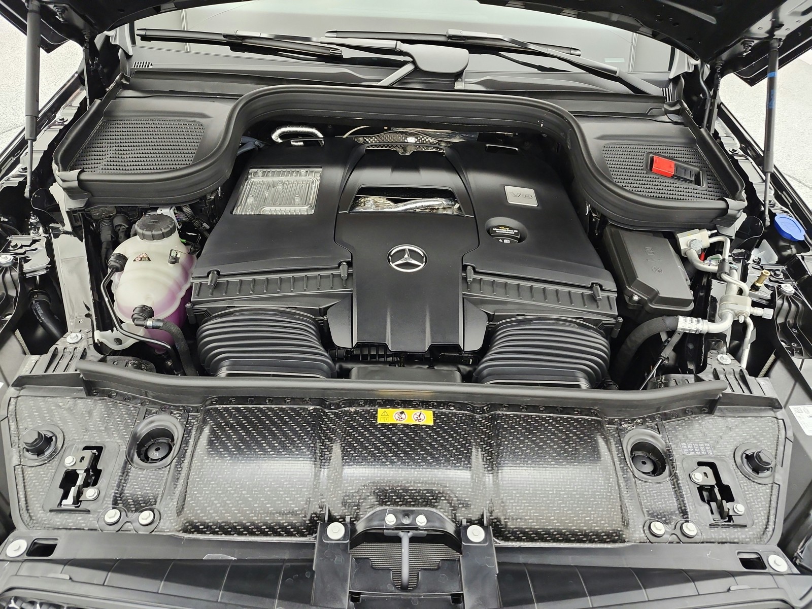 New 2026 Black Mercedes-Benz GLE 580 4MATIC® SUV image 12