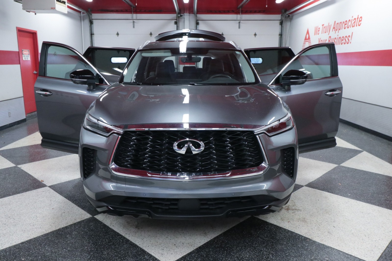 Used Car 2023 Infiniti Qx60  Luxe For Sale Under $40,000 In Austin, Texas