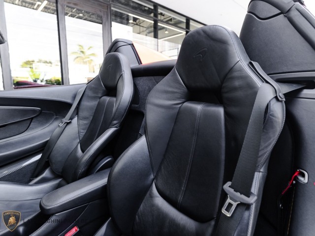 McLaren 570S