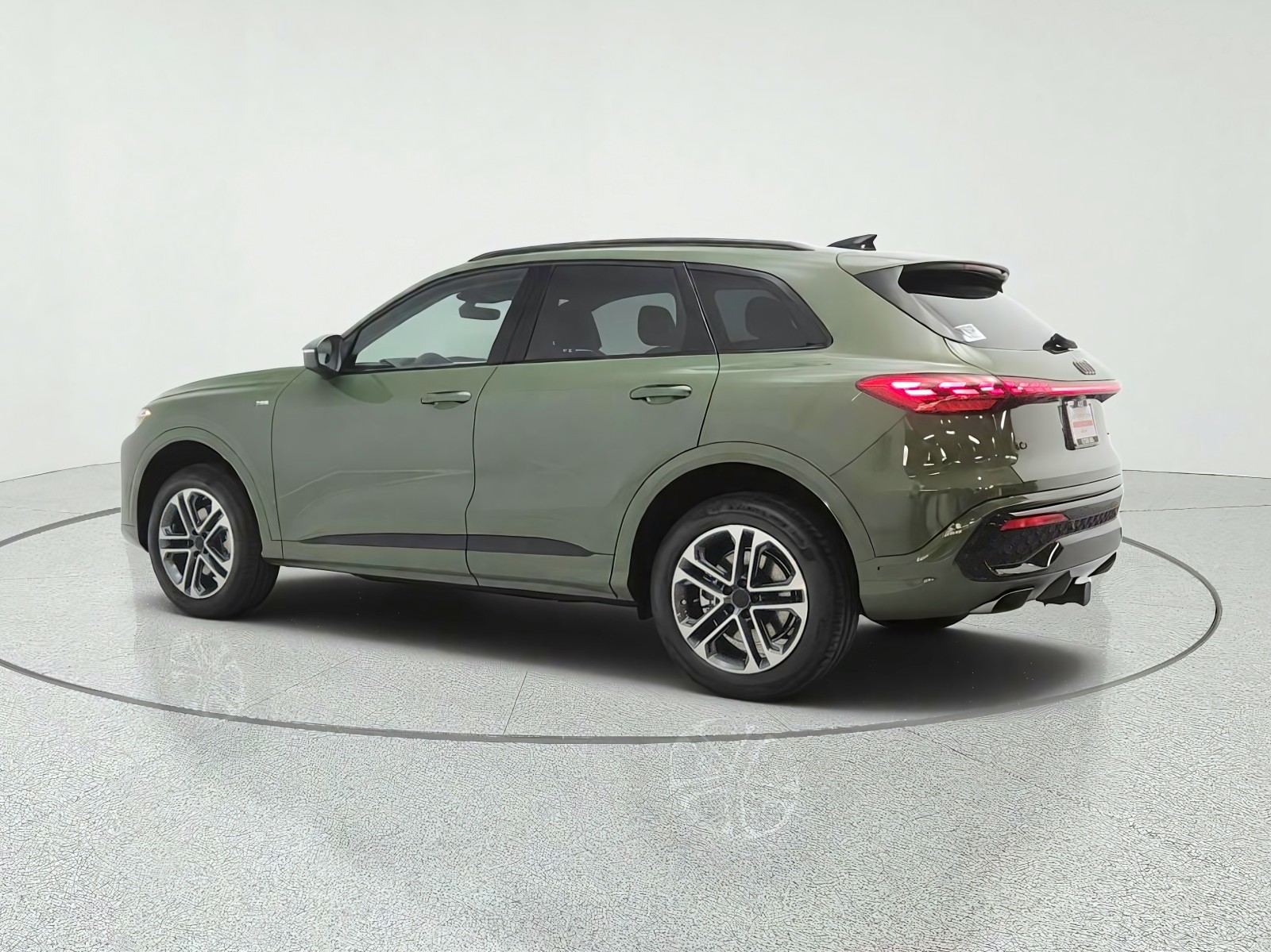 New 2026 District Green Metallic Audi Premium 2.0 TFSI quattro image 7