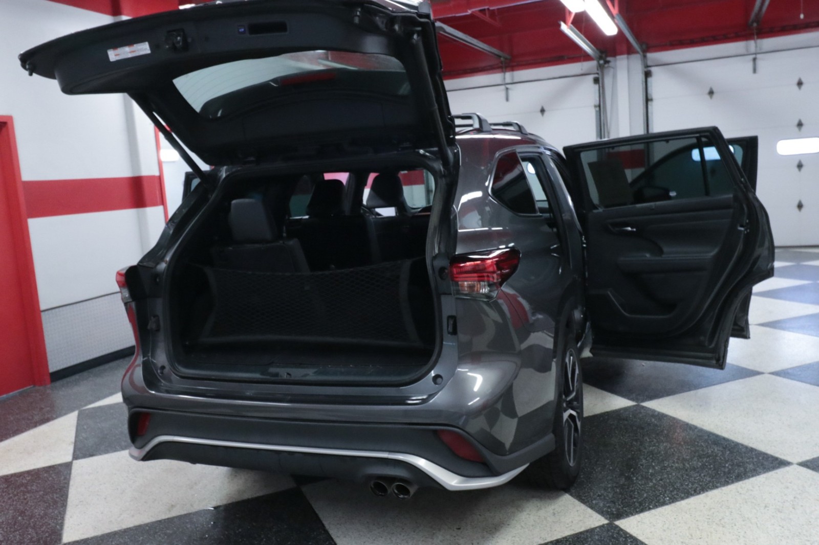 Used Car 2022 Toyota Highlander  Xse For Sale Under $35,000 In Austin, Texas