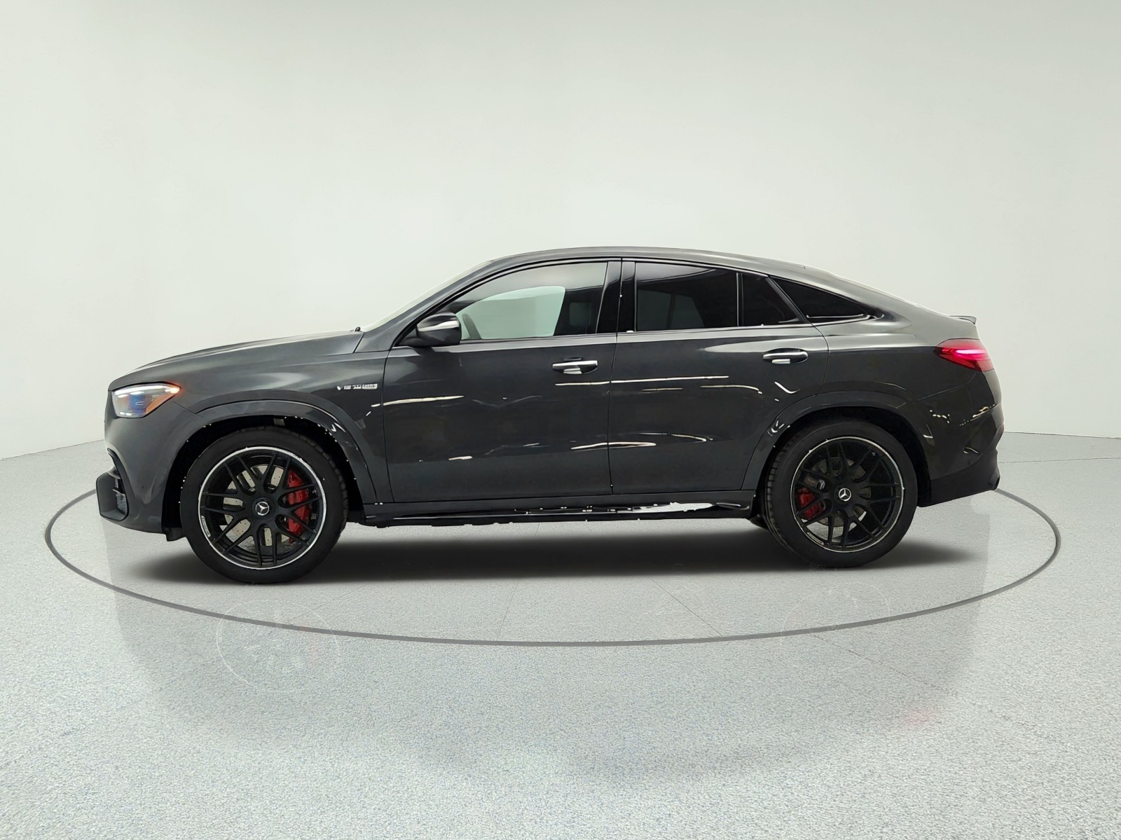 New 2026 MANUFAKTUR Silicon Grey Mercedes-Benz AMG® GLE 63 S 4MATIC+ Coupe image 8
