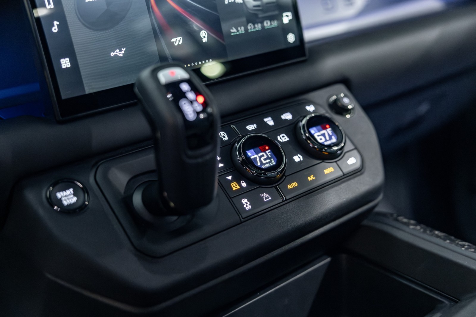 Used Car 2025 Land Rover Defender  Octa Edition One For Sale Under $170,000 In Boerne, Texas