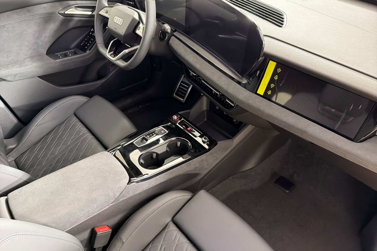 New 2027 Plasma Blue Metallic Audi Premium Plus quattro image 15