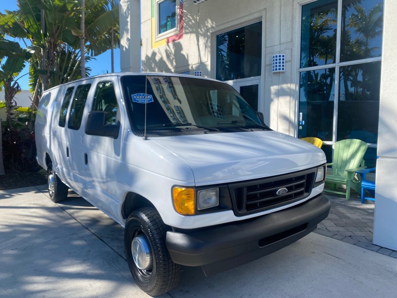 2003 Ford Econoline Cargo Van E 250 SUPER CARGO LOW MILES 67,419 in , 