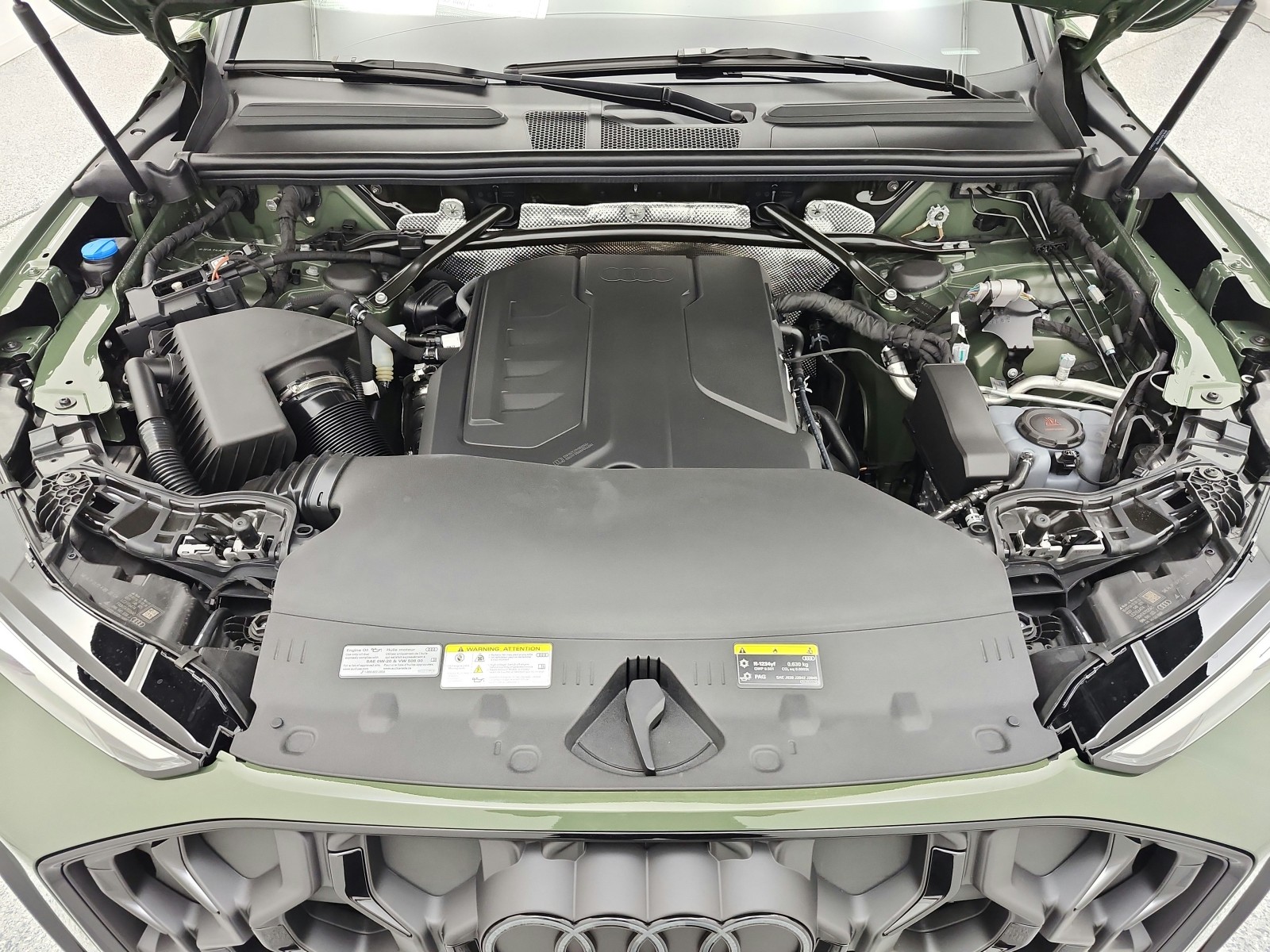 New 2026 District Green Metallic Audi Premium 2.0 TFSI quattro image 12