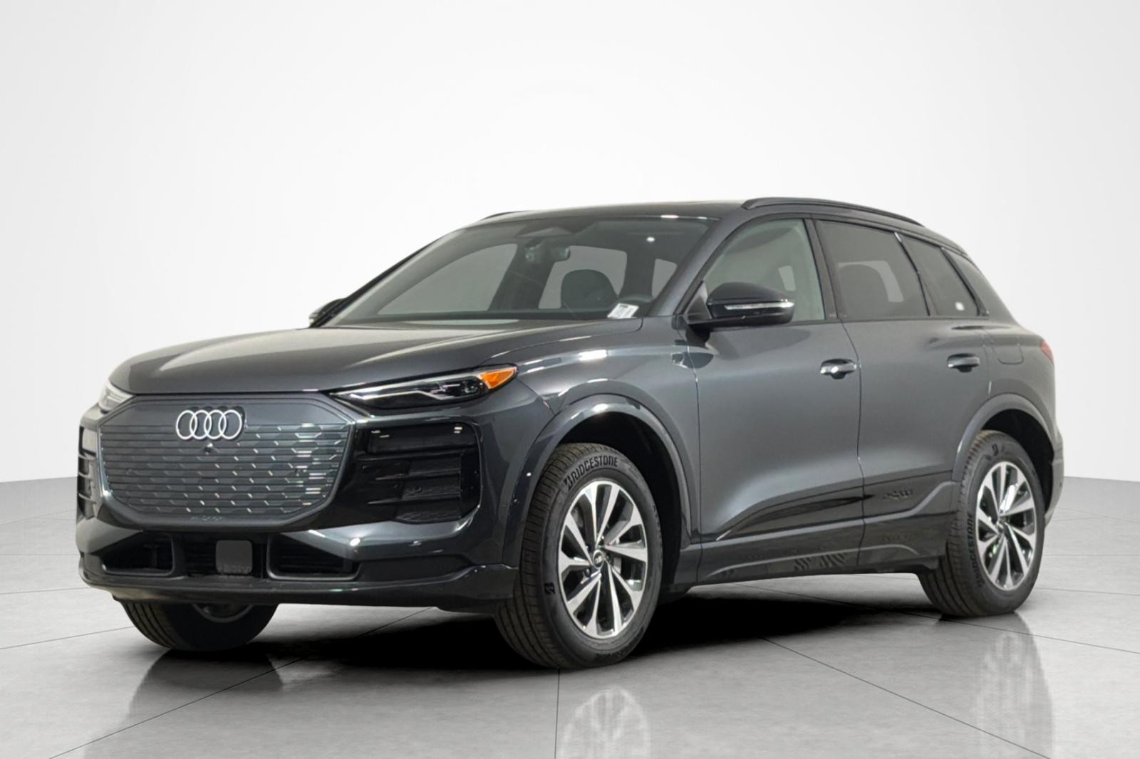 2027 Audi Q6 e-tron Premium quattro