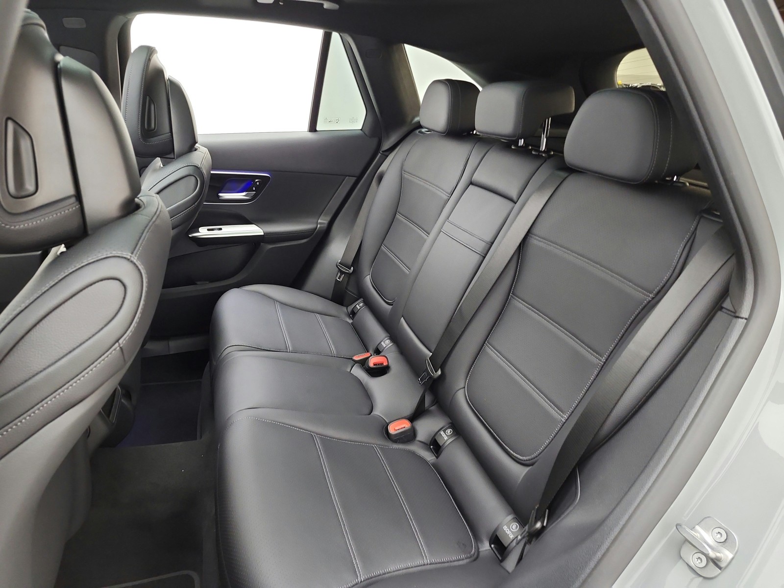 New 2027 MANUFAKTUR Alpine Grey Mercedes-Benz GLC 300 SUV image 11