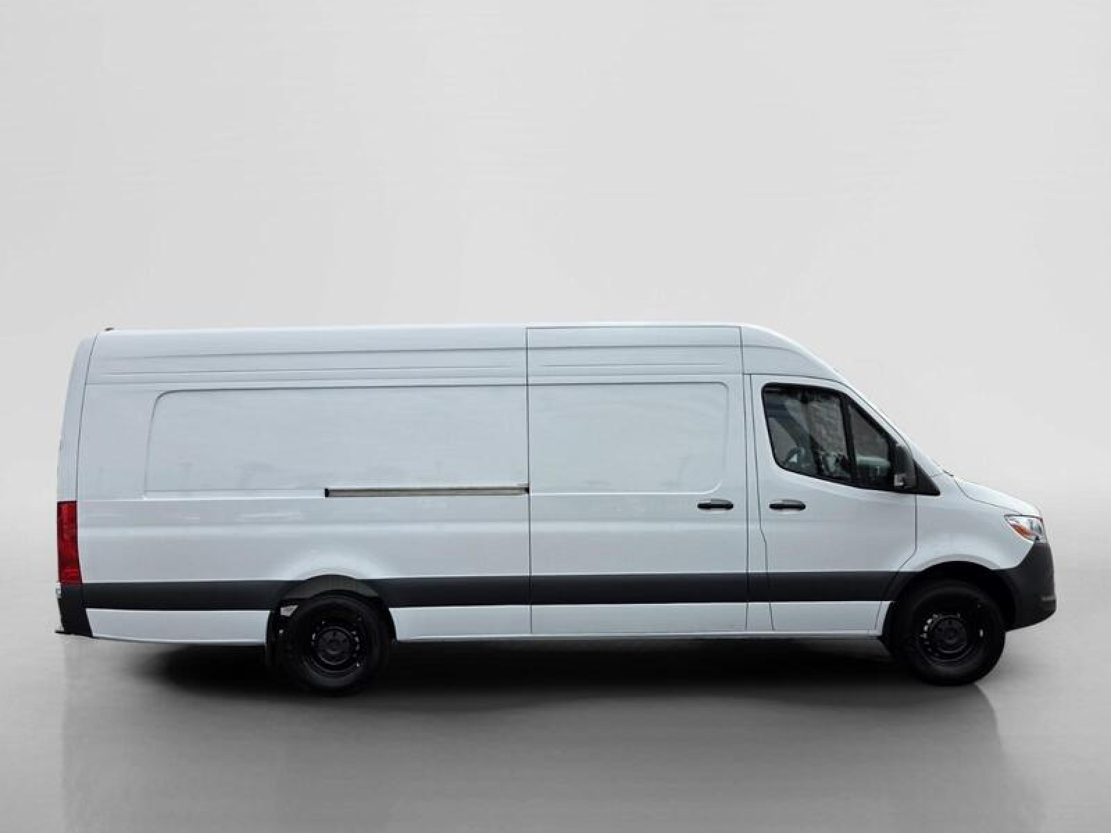 New 2026 Arctic White Mercedes-Benz 2500 image 6