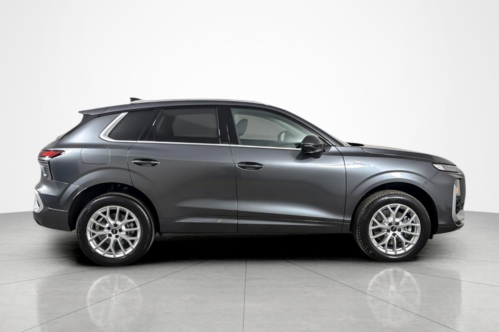 New 2026 Daytona Gray Pearl Effect Audi S line quattro image 7