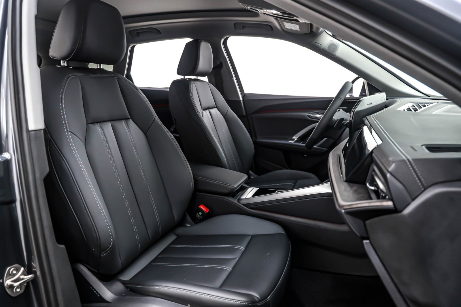 New 2025 Tambora Gray Metallic Audi Premium Plus 2.0 TFSI quattro image 7