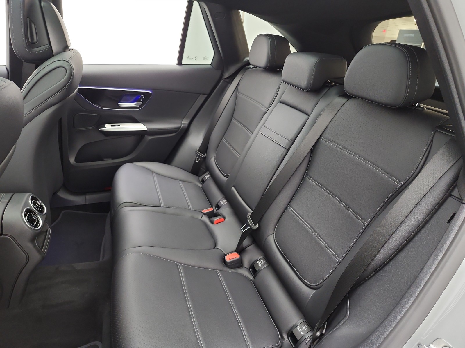 New 2027 MANUFAKTUR Alpine Grey Mercedes-Benz GLC 300 4MATIC® SUV image 11