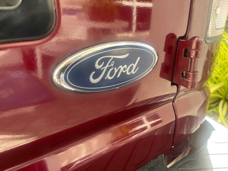 2006 Ford Econoline Wagon XLT 8 PASS LOW MILES 56328 in ,