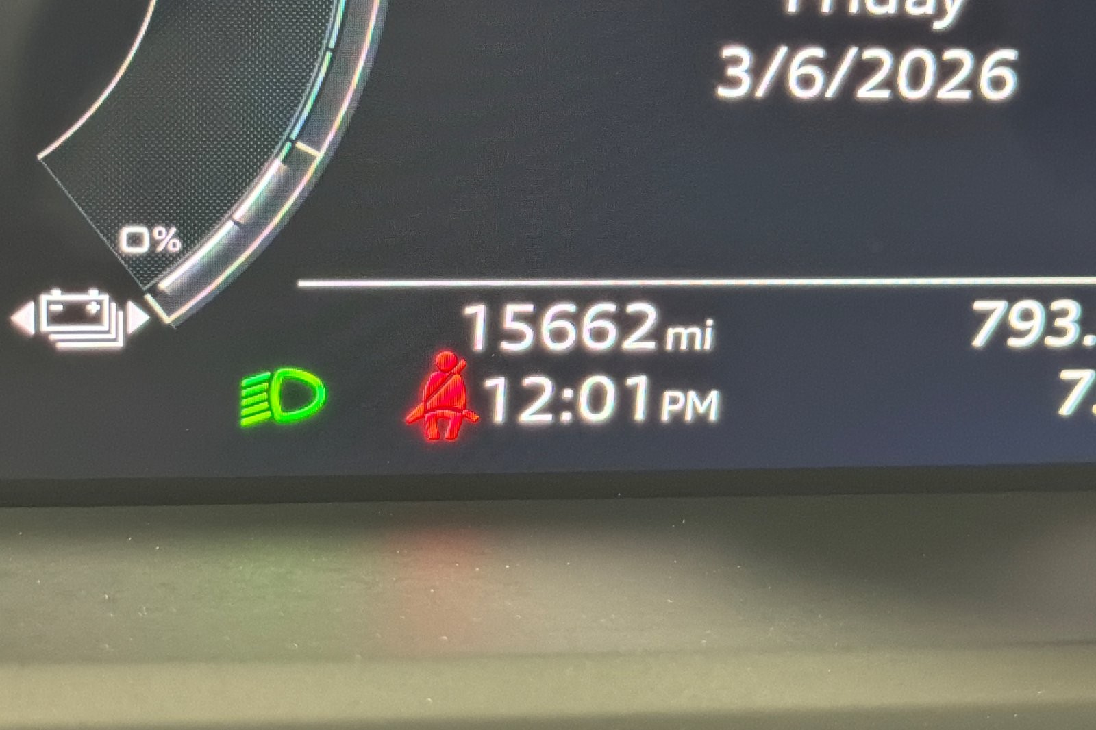 Used 2024 Daytona Gray Pearl Effect Audi Premium Plus quattro image 23