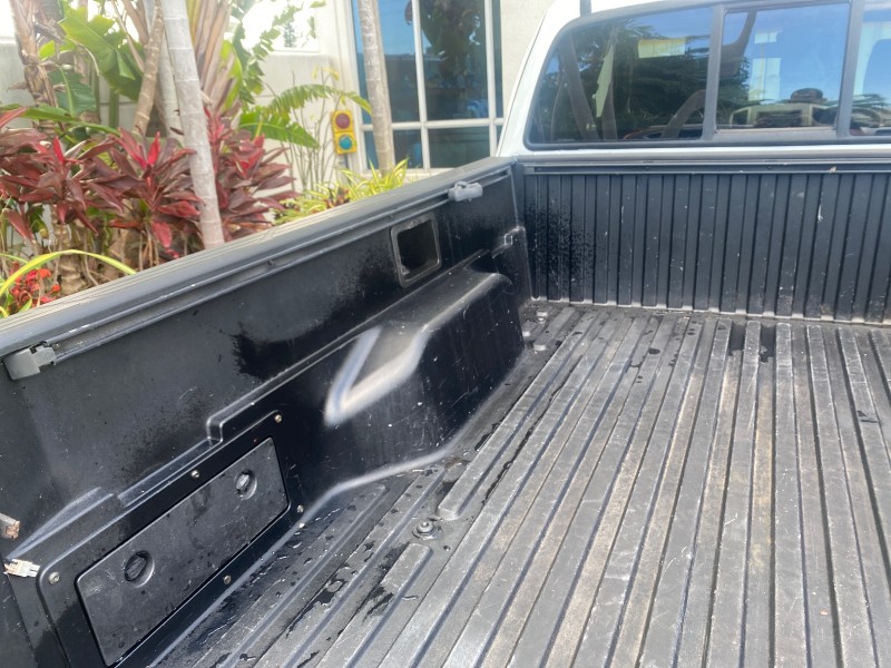 2005 Toyota Tacoma LOW MILES 58,735 X CAB in , 