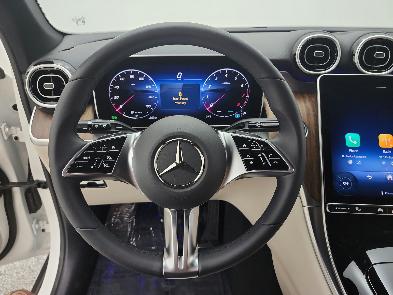 Certified Used 2025 Polar White Mercedes-Benz GLC 300 SUV image 12