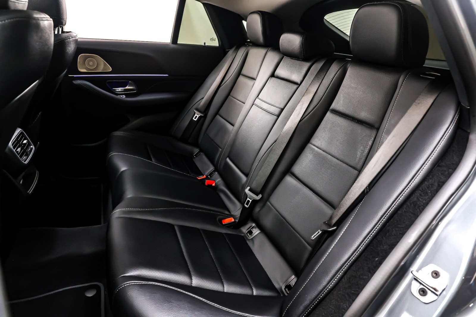 New 2026 Selenite Grey Metallic Mercedes-Benz GLE 450 image 8