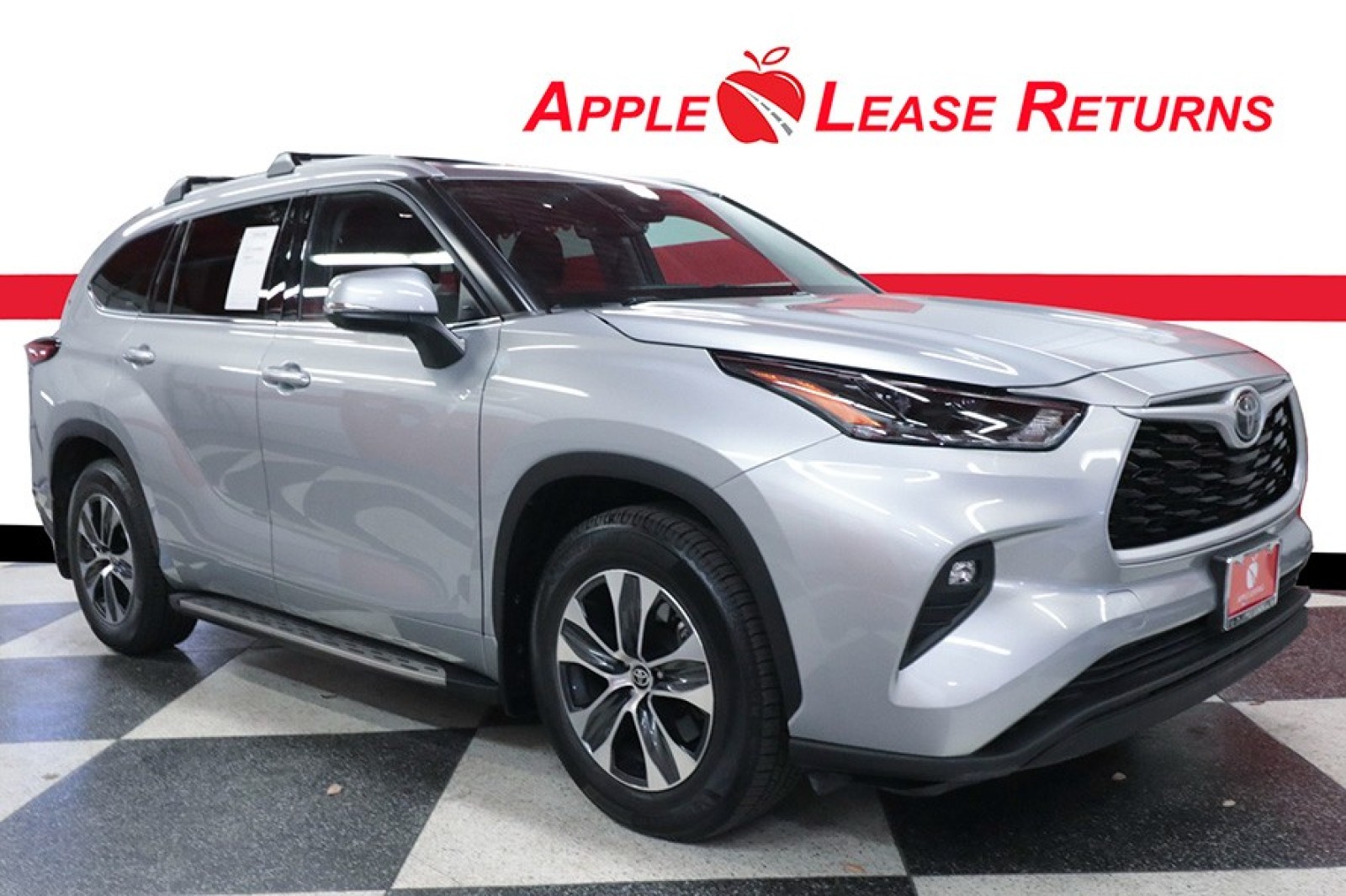 Used Car 2022 Toyota Highlander  Xle For Sale Under $35,000 In Austin, Texas